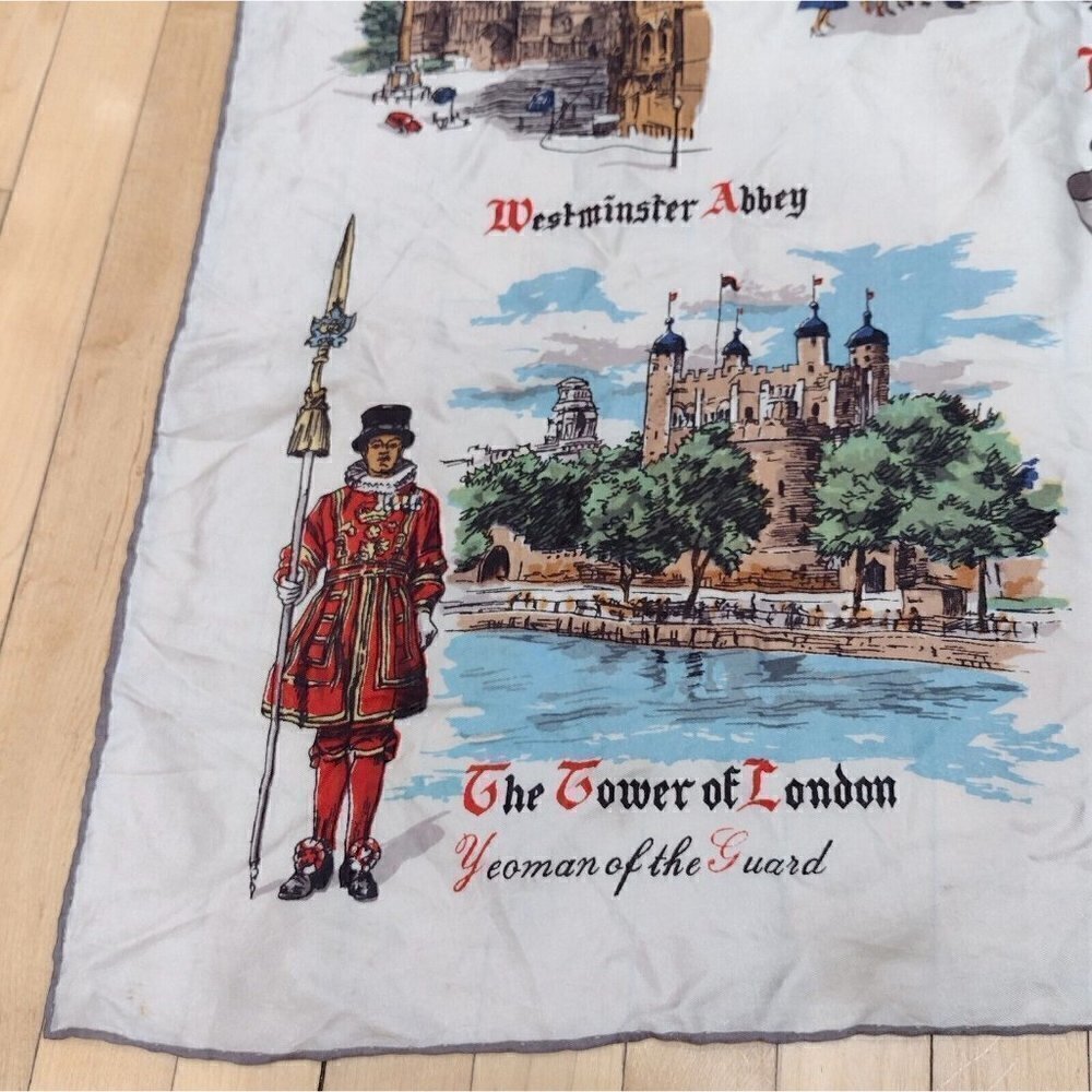 Vintage London Arms Of The City Scarf Buckingham Palace Parliament Big Ben - Picture 4 of 10